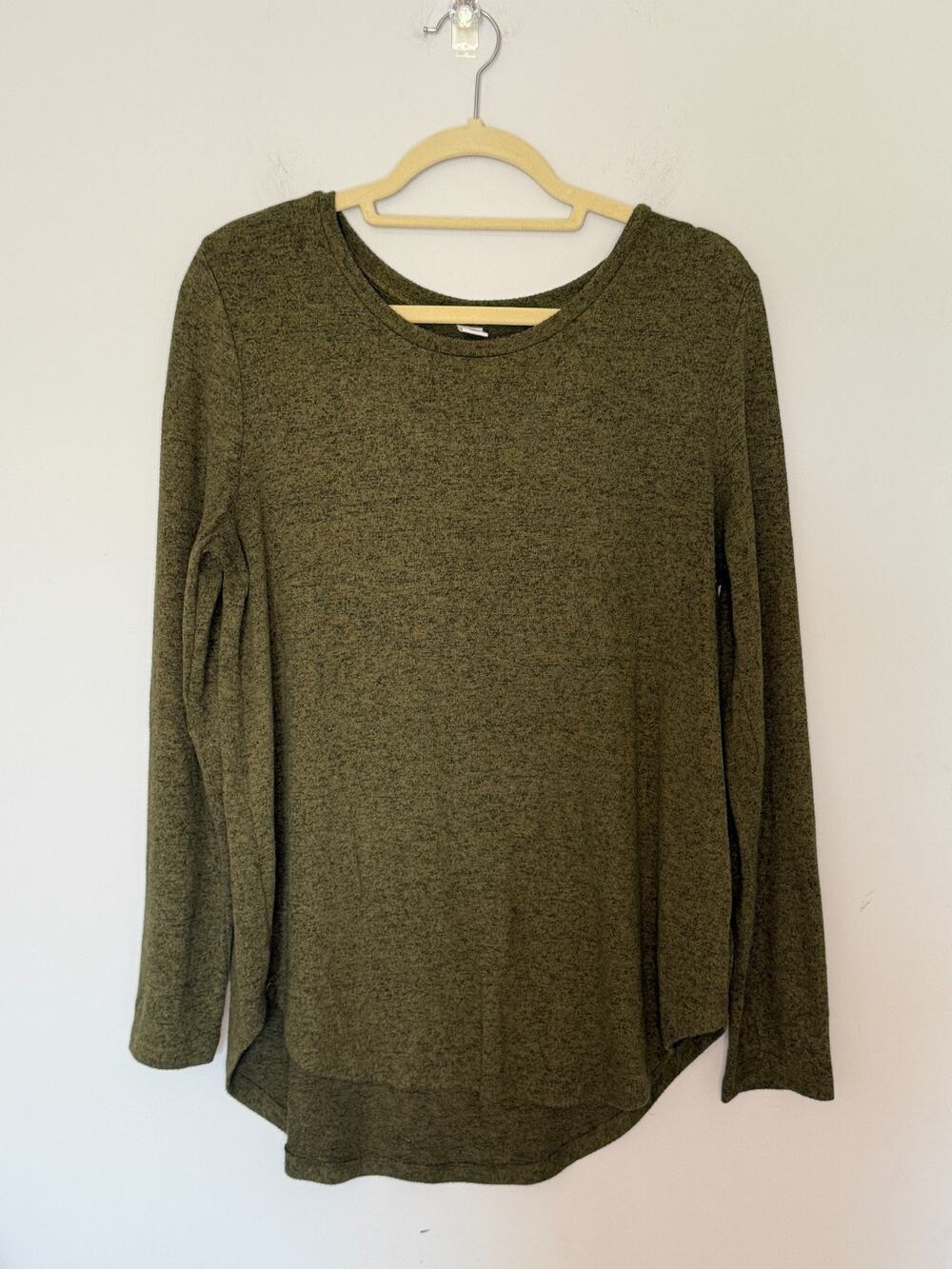 Old Navy Womens Plush T-Shirt Size L Hunter Pines Green Relaxed Fit Soft Casual